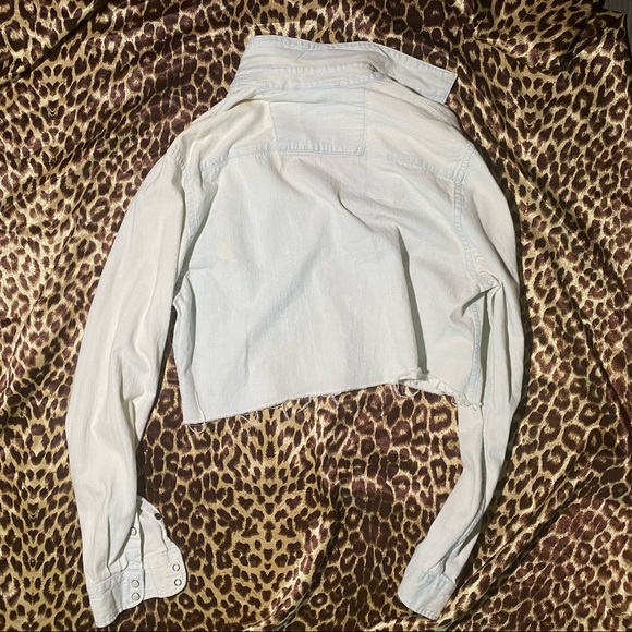Cropped Jean Shirt - Picture 2 of 3